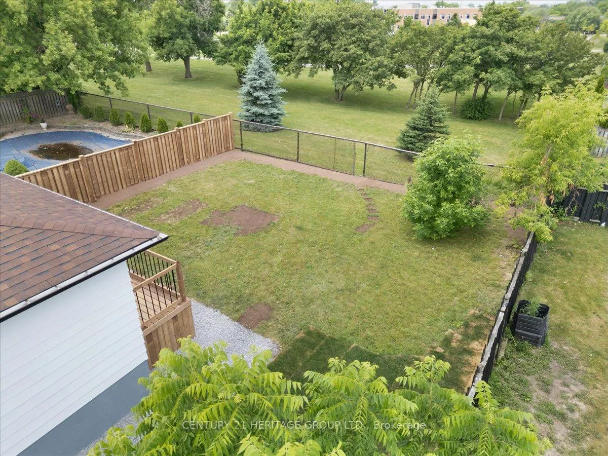 Photo 45 of 15 Mellenby Street, Hamilton, Stoney Creek Mountain — HOMEH