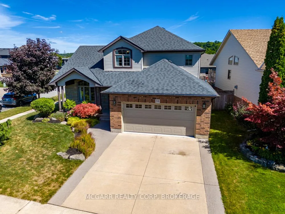 Photo 38 of 38 Nicholas Drive, St. Catharines, Rykert/Vansickle — HOMEH