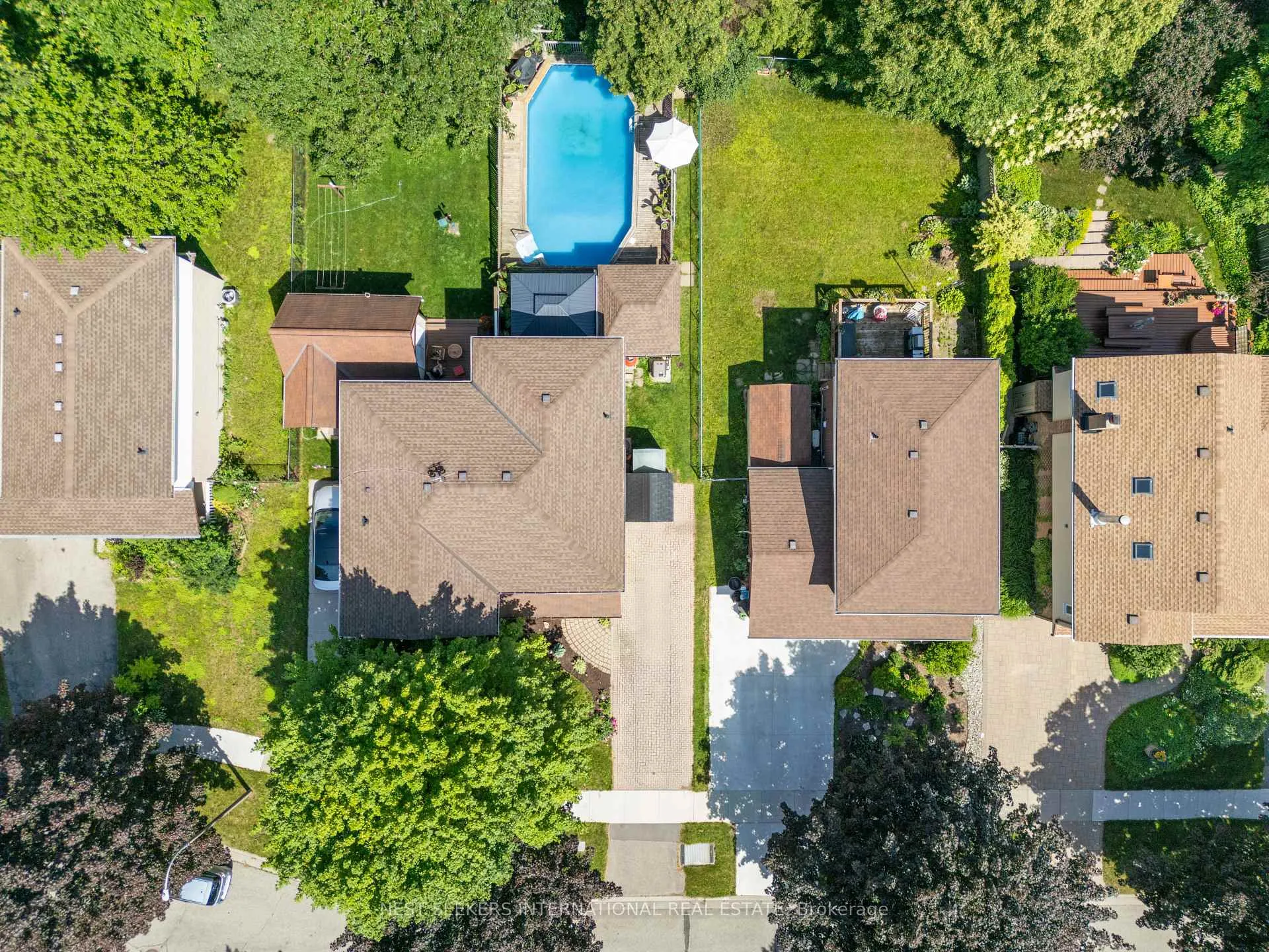 Photo 2 of 46 Rosebank Crescent, Kitchener — HOMEH