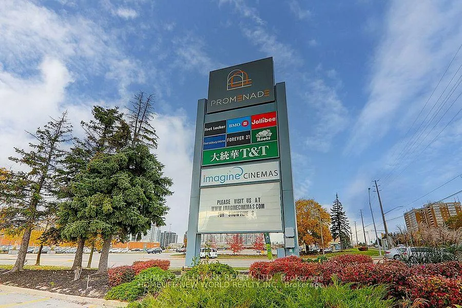 Photo 4 of Unit B526, 50 Upper Mall Way, Vaughan, Brownridge — HOMEH
