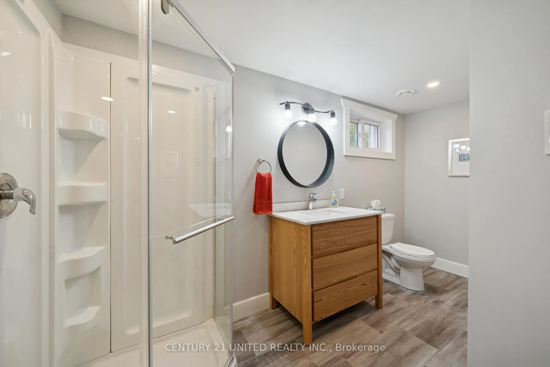 Photo 29 of 821 Schneider Place, Peterborough, Northcrest Ward 5 — HOMEH