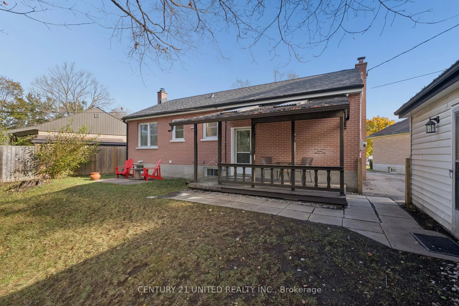 Photo 37 of 821 Schneider Place, Peterborough, Northcrest Ward 5 — HOMEH