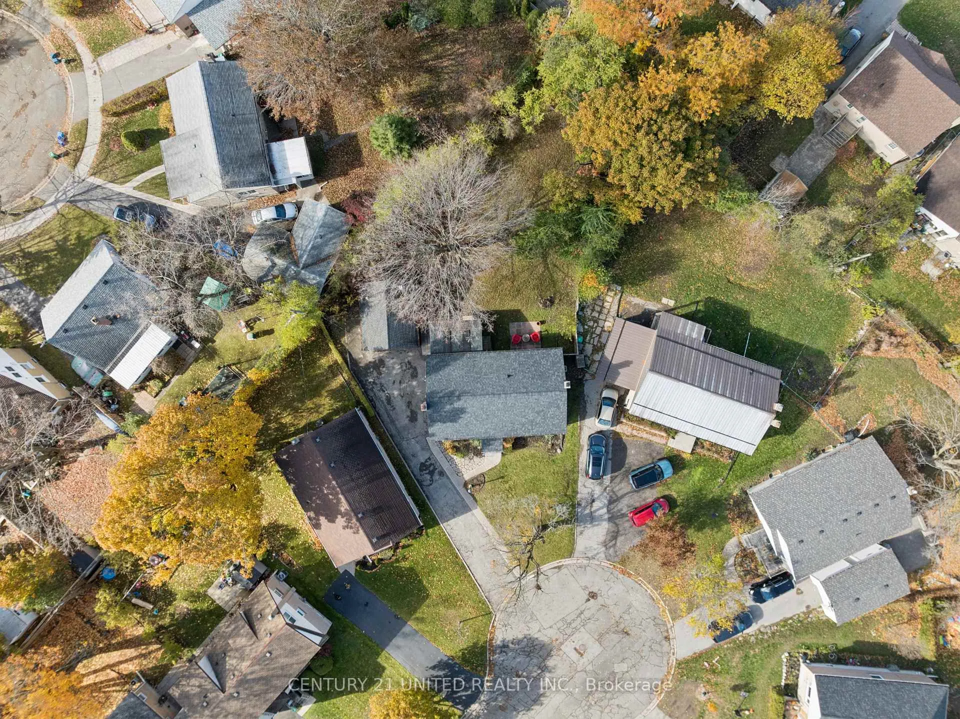 Photo 41 of 821 Schneider Place, Peterborough, Northcrest Ward 5 — HOMEH