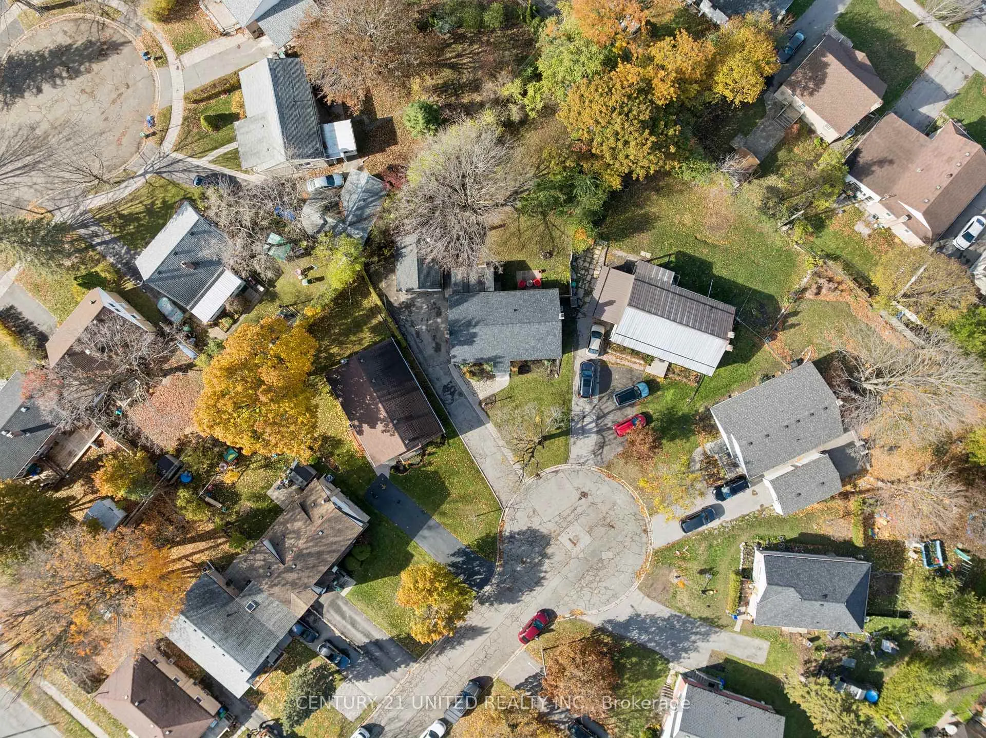 Photo 42 of 821 Schneider Place, Peterborough, Northcrest Ward 5 — HOMEH