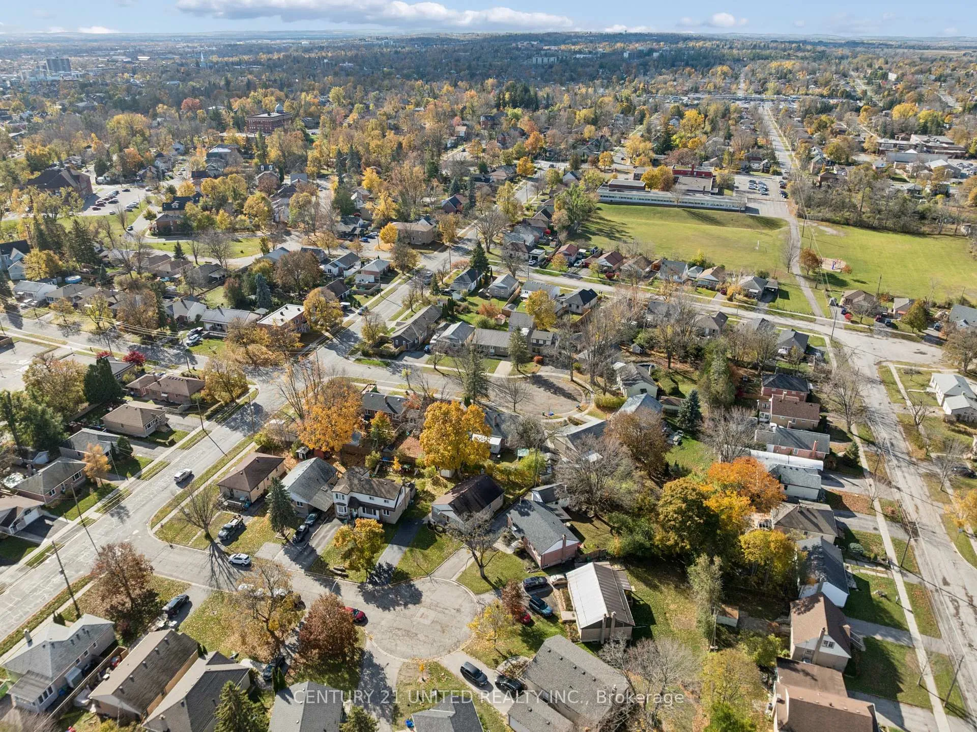 Photo 47 of 821 Schneider Place, Peterborough, Northcrest Ward 5 — HOMEH