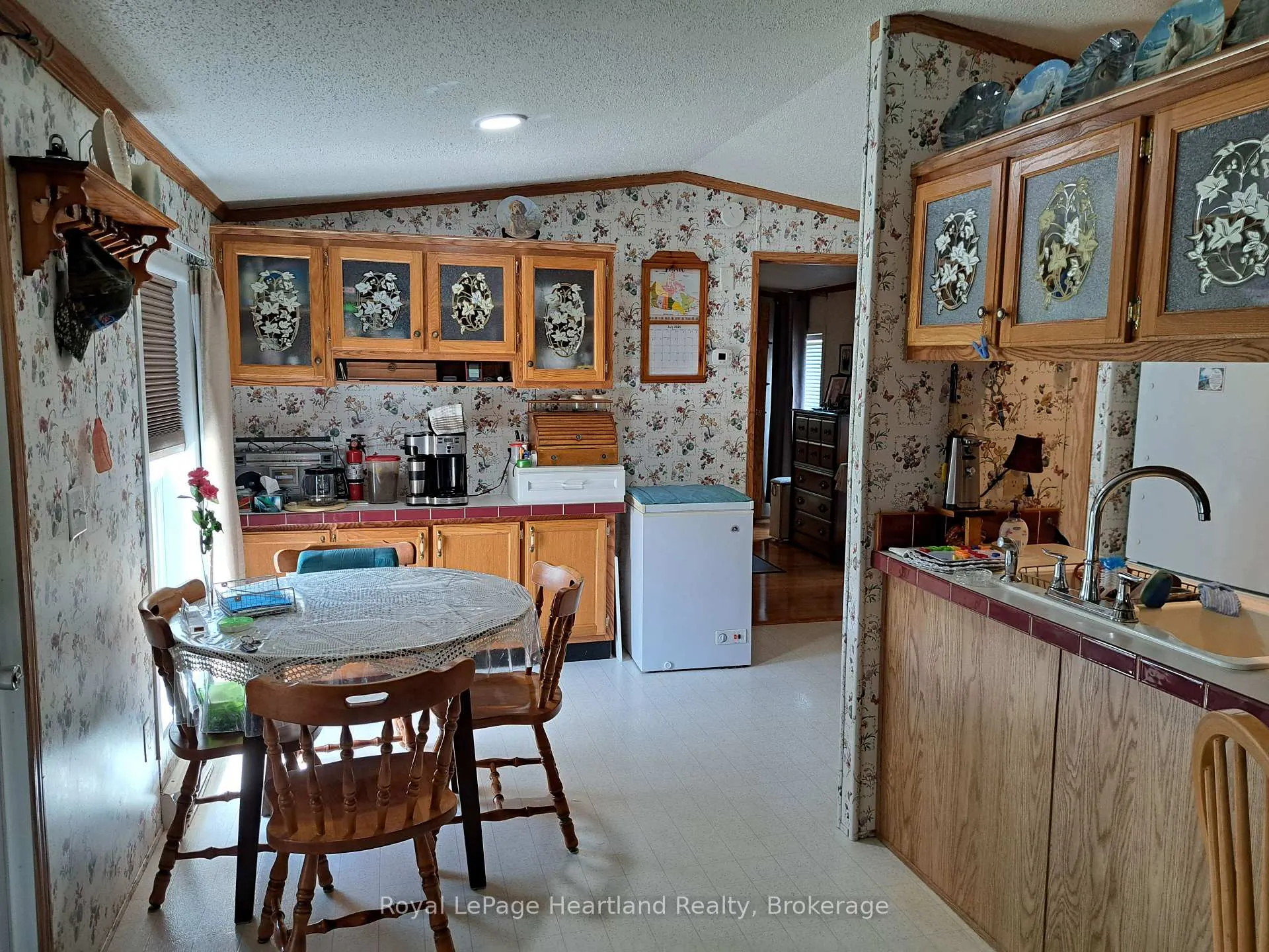Photo 10 of Unit 8, 39461 Dashwood Road, South Huron, Stephen Twp — HOMEH
