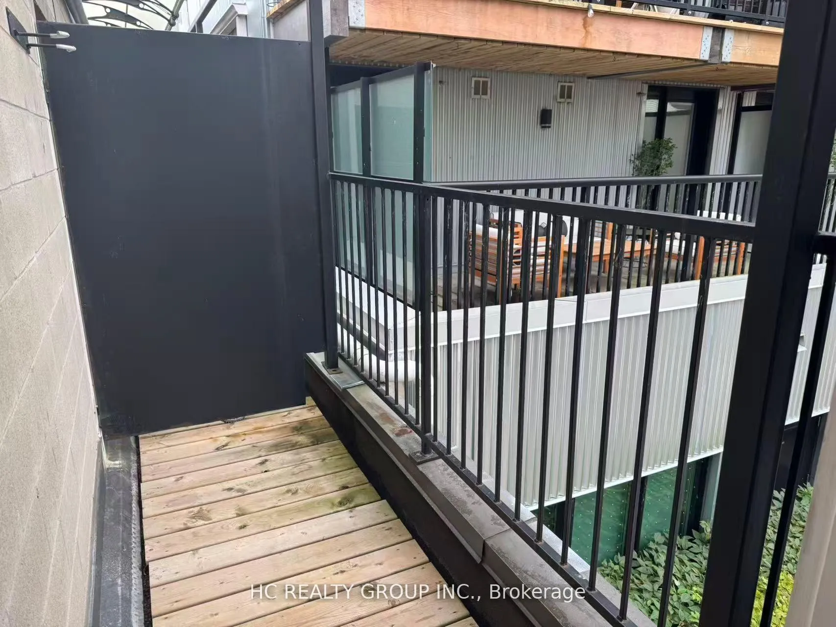 Photo 9 of Unit 3, 1606 Queen Street, Toronto, Greenwood-Coxwell — HOMEH