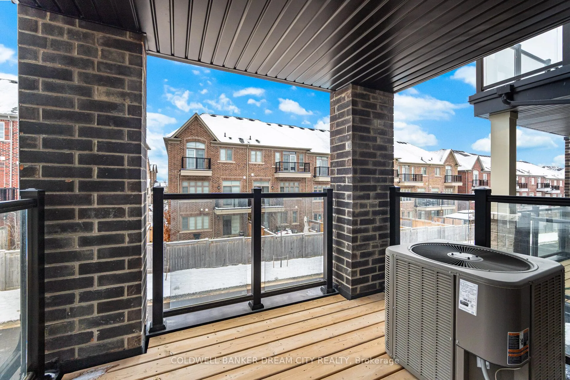 Photo 20 of 40 Herman Gilroy Lane, Markham, Angus Glen — HOMEH