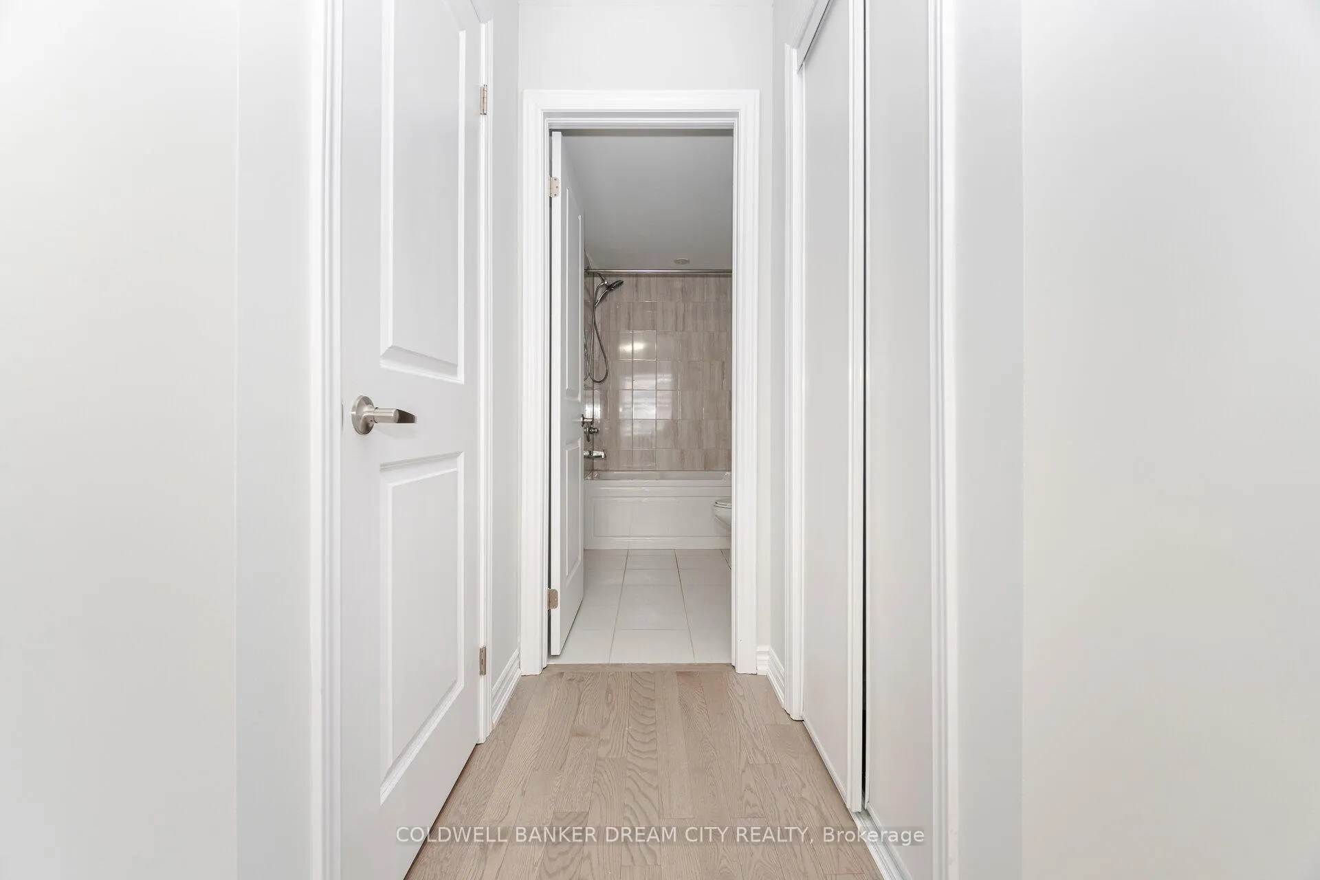 Photo 25 of 40 Herman Gilroy Lane, Markham, Angus Glen — HOMEH