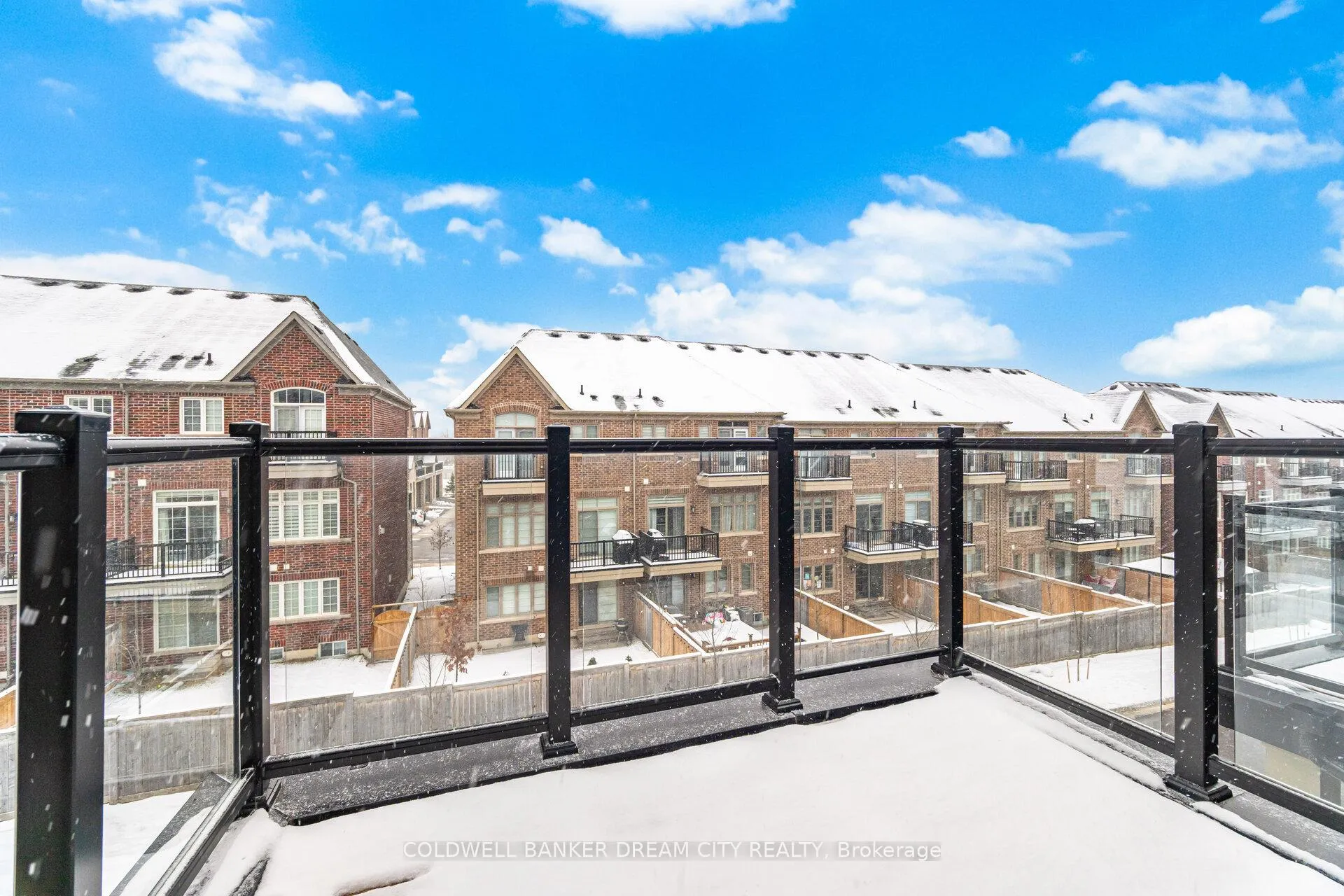Photo 29 of 40 Herman Gilroy Lane, Markham, Angus Glen — HOMEH