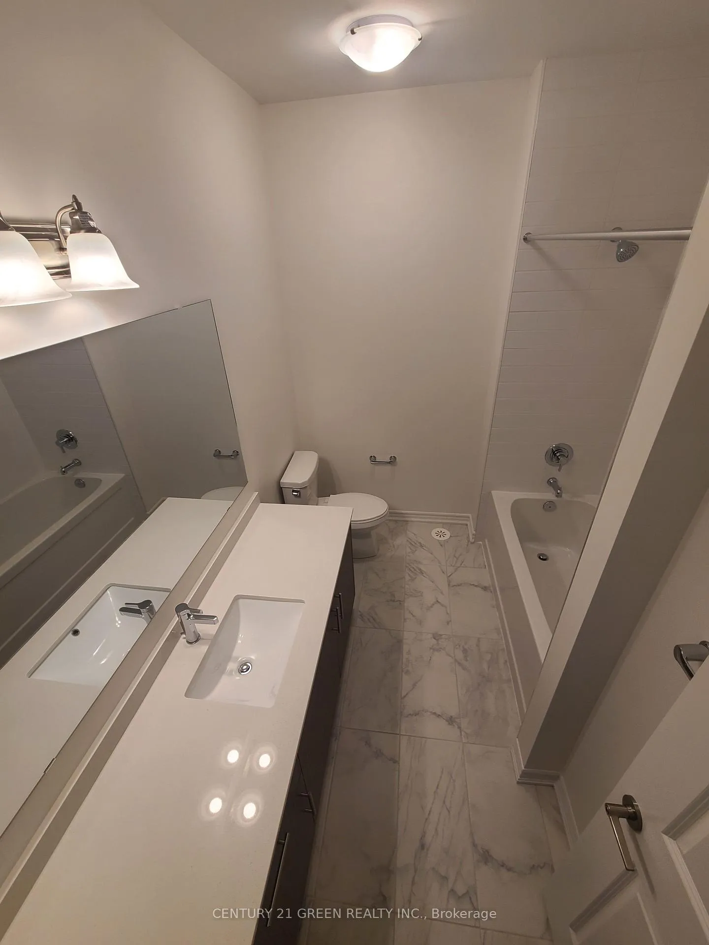 Photo 116 of 382 Twinflower Place, Milton, Walker — HOMEH