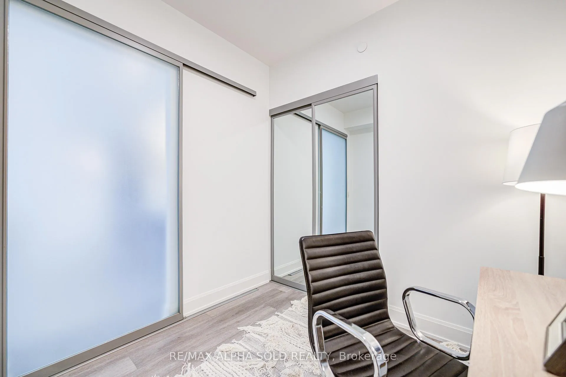 Photo 22 of Unit 2907, 8 Water Walk Drive, Markham, Unionville — HOMEH