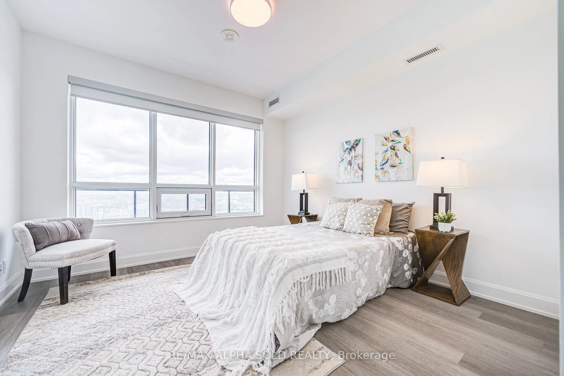 Photo 27 of Unit 2907, 8 Water Walk Drive, Markham, Unionville — HOMEH