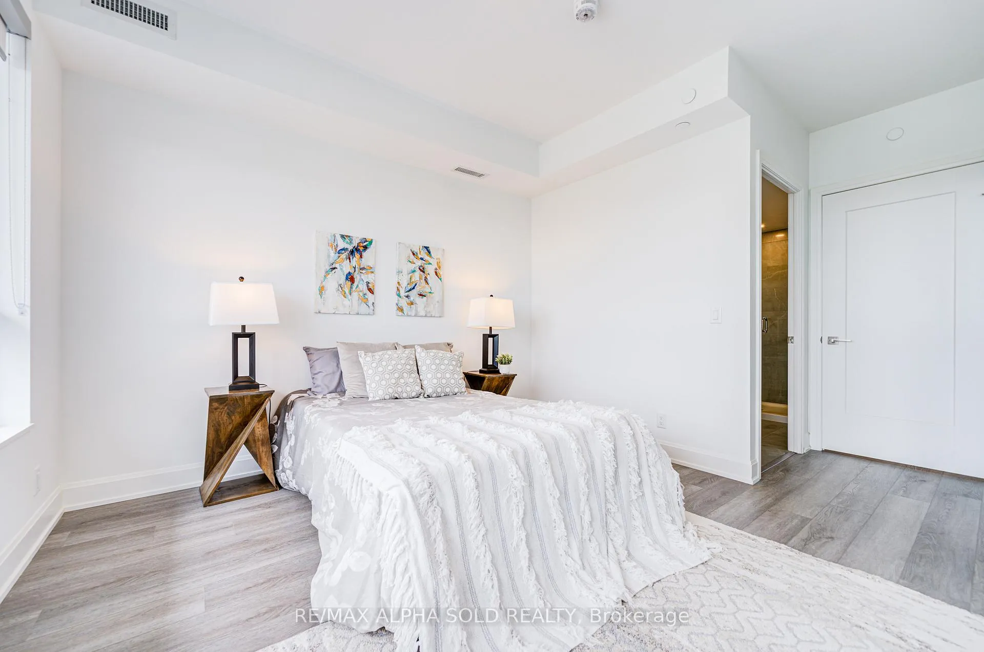 Photo 28 of Unit 2907, 8 Water Walk Drive, Markham, Unionville — HOMEH