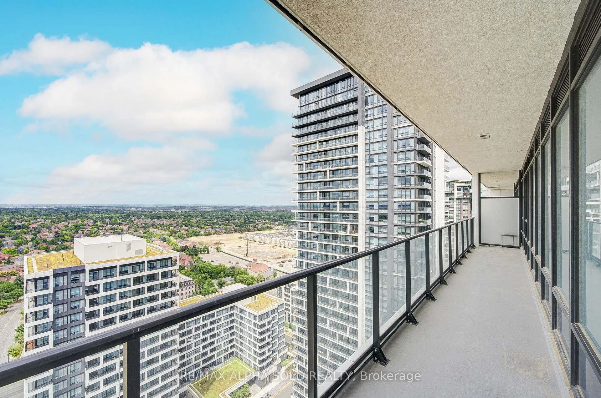 Photo 33 of Unit 2907, 8 Water Walk Drive, Markham, Unionville — HOMEH