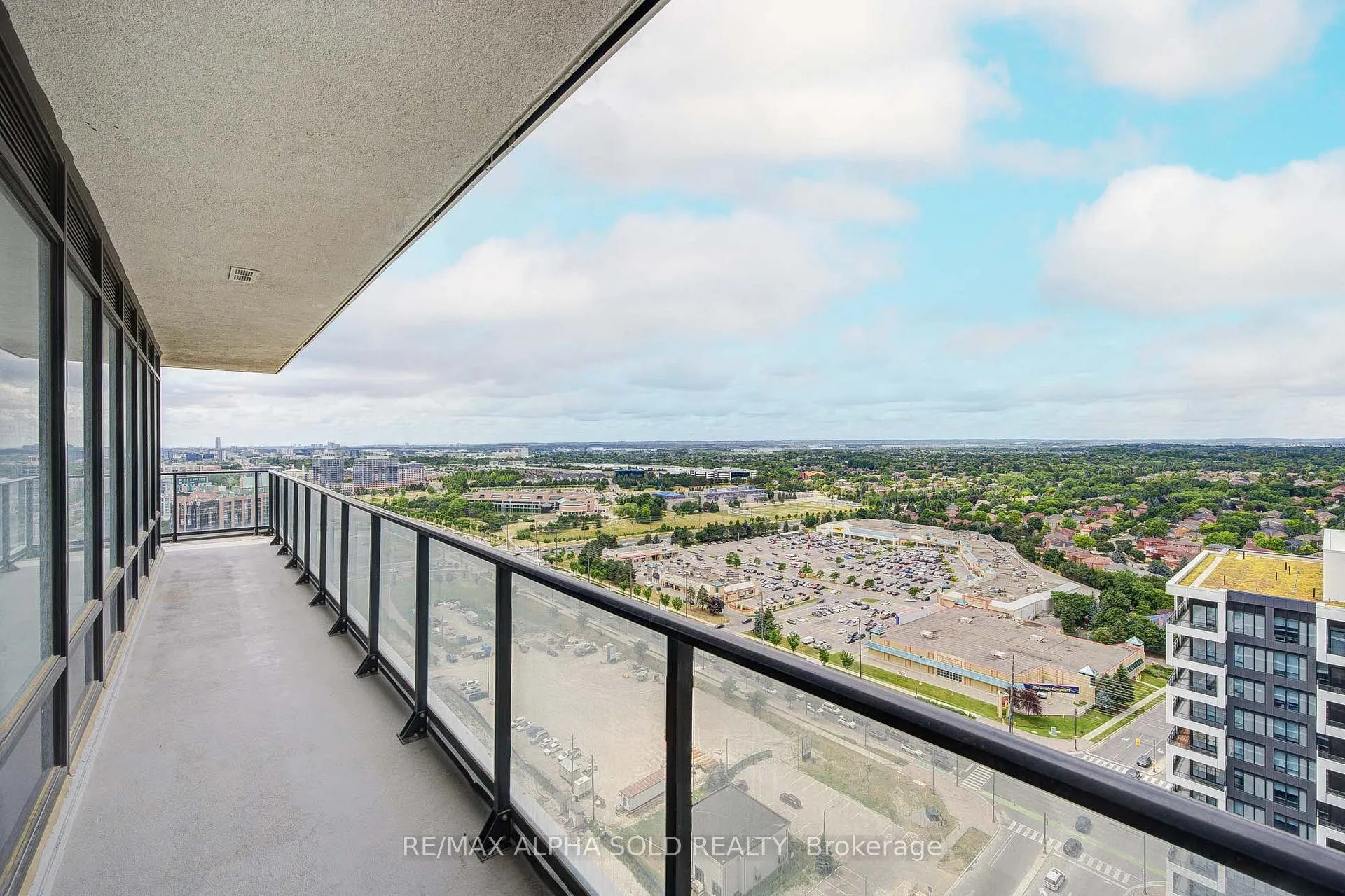 Photo 34 of Unit 2907, 8 Water Walk Drive, Markham, Unionville — HOMEH
