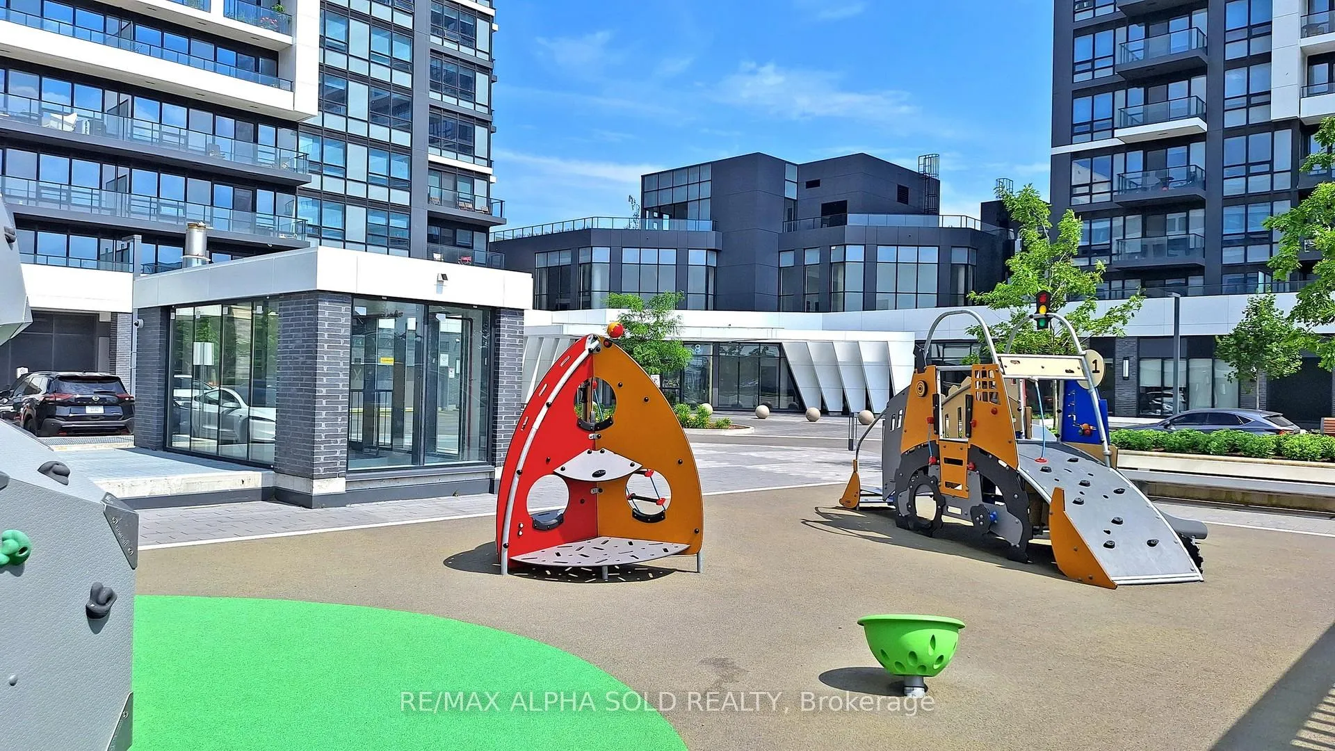 Photo 45 of Unit 2907, 8 Water Walk Drive, Markham, Unionville — HOMEH