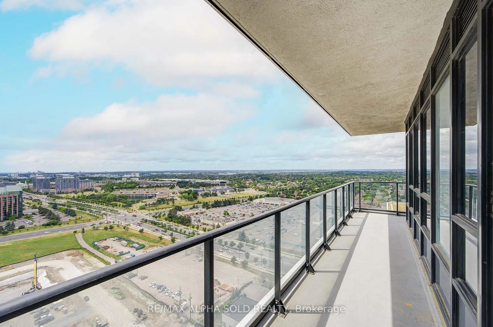 Photo 49 of Unit 2907, 8 Water Walk Drive, Markham, Unionville — HOMEH