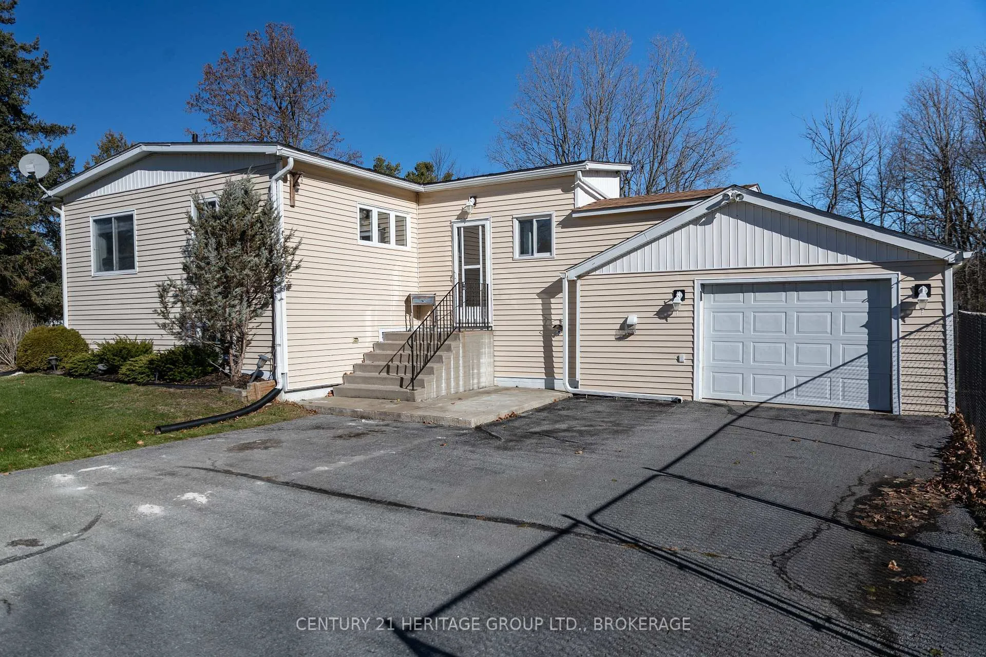 Photo 42 of 3089 Campbell Road, Frontenac, Frontenac South — HOMEH