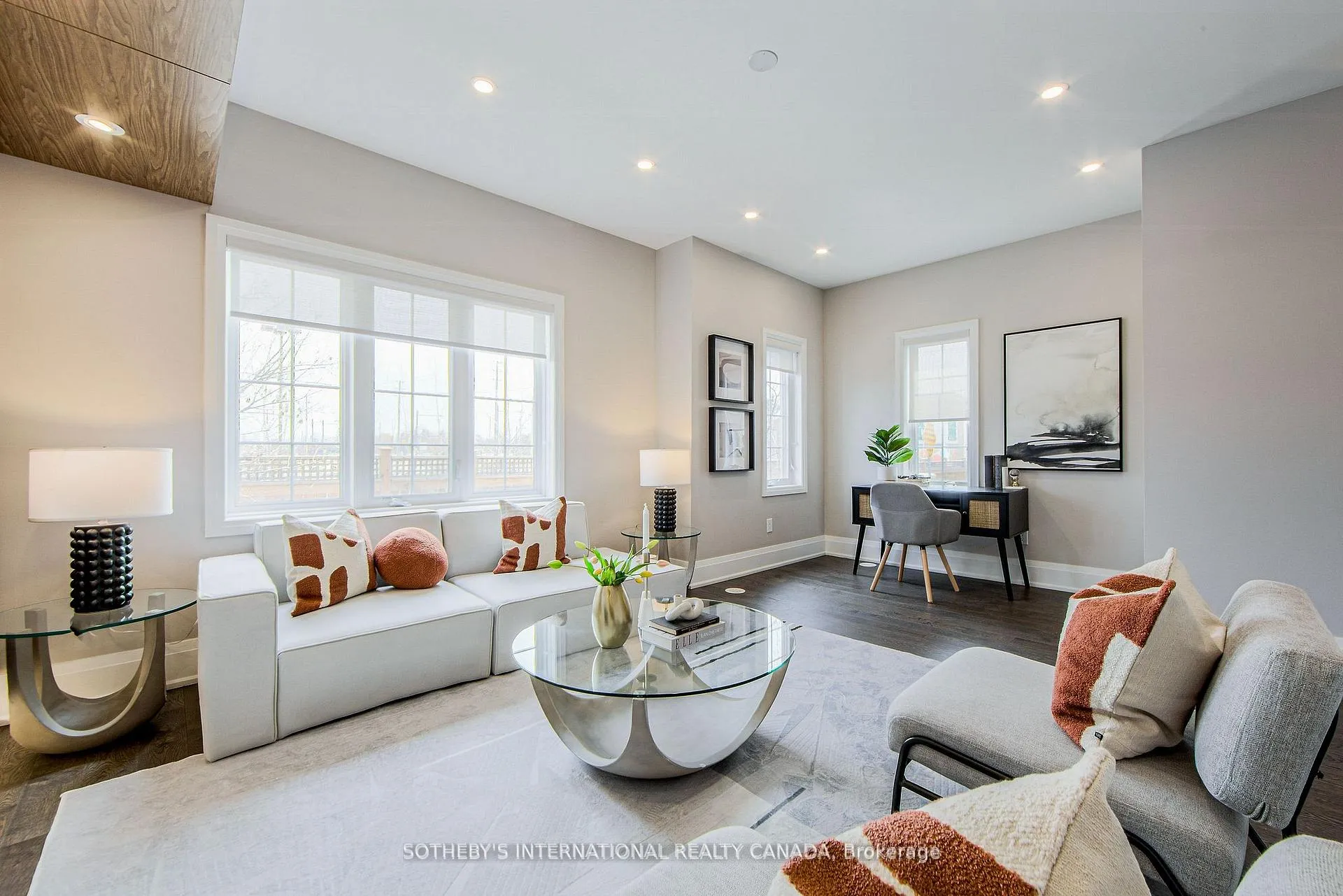 Photo 5 of 21 Sir Frederick Banting Way, Markham, Unionville — HOMEH