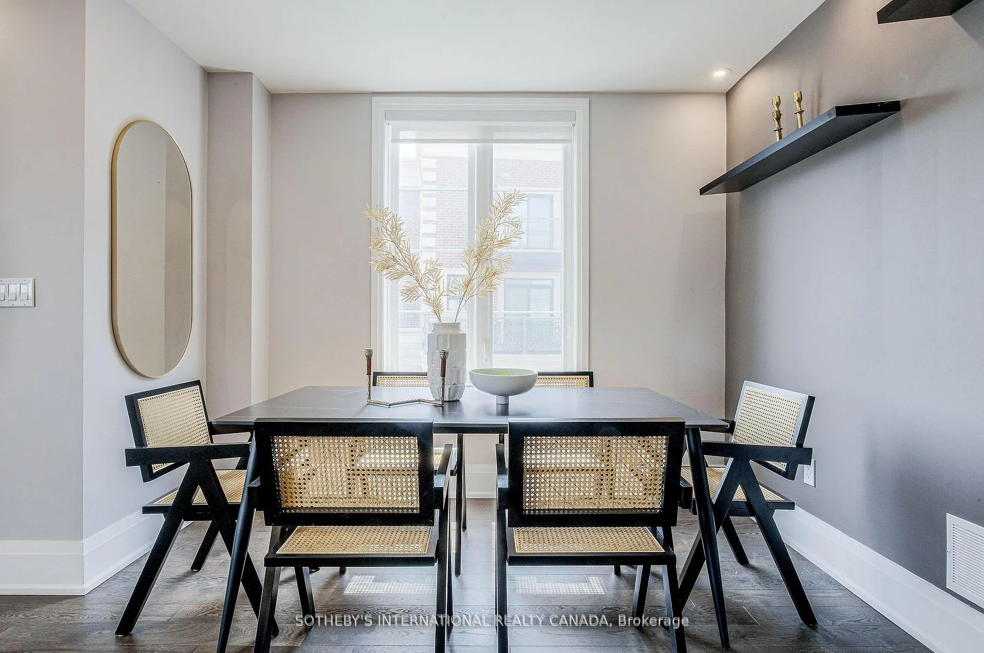 Photo 10 of 21 Sir Frederick Banting Way, Markham, Unionville — HOMEH