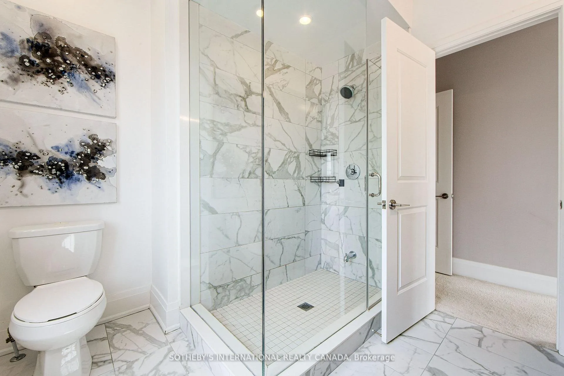 Photo 17 of 21 Sir Frederick Banting Way, Markham, Unionville — HOMEH