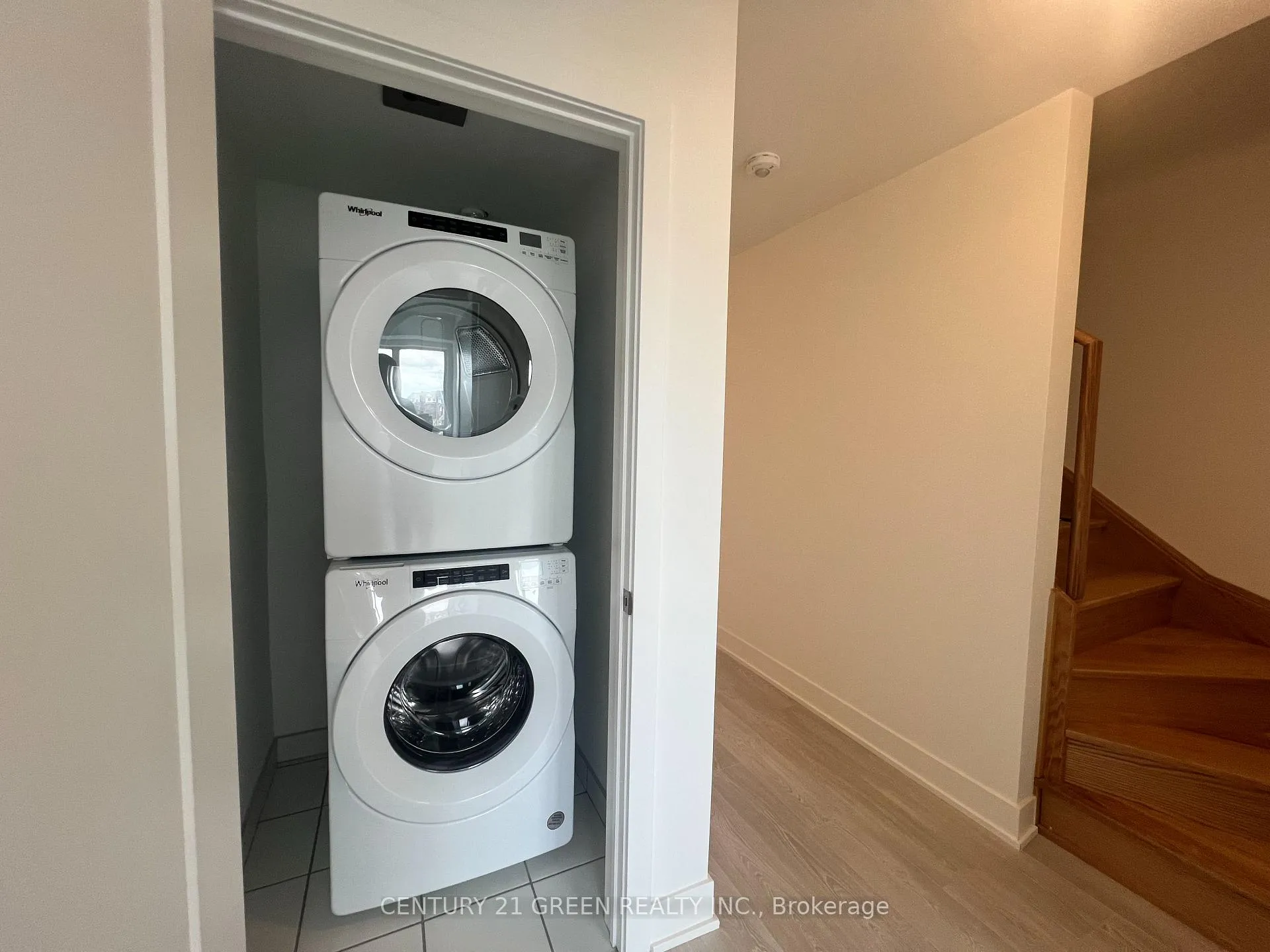 Photo 11 of Unit TH15, 44 Alpine Symphony Path, Oshawa, Windfields — HOMEH