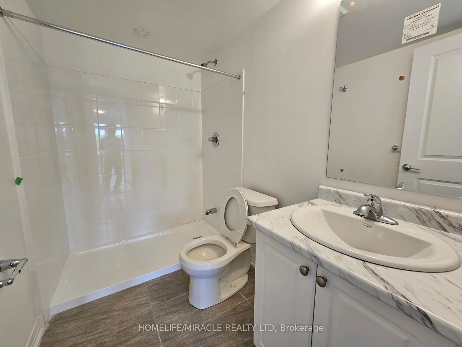 Photo 18 of Unit 808, 2635 William Jackson Drive, Pickering, Duffin Heights — HOMEH