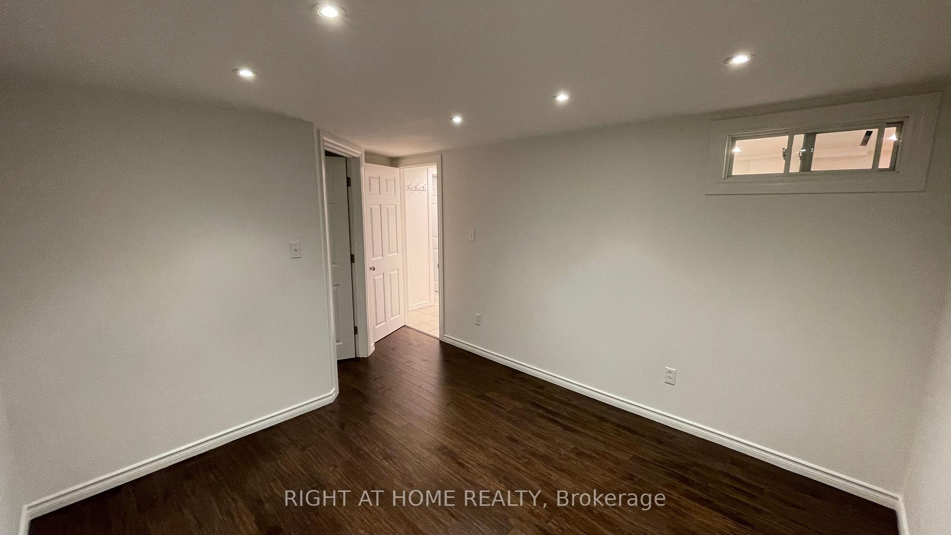 Photo 9 of 28 Golfdale Road, Barrie, Sunnidale — HOMEH