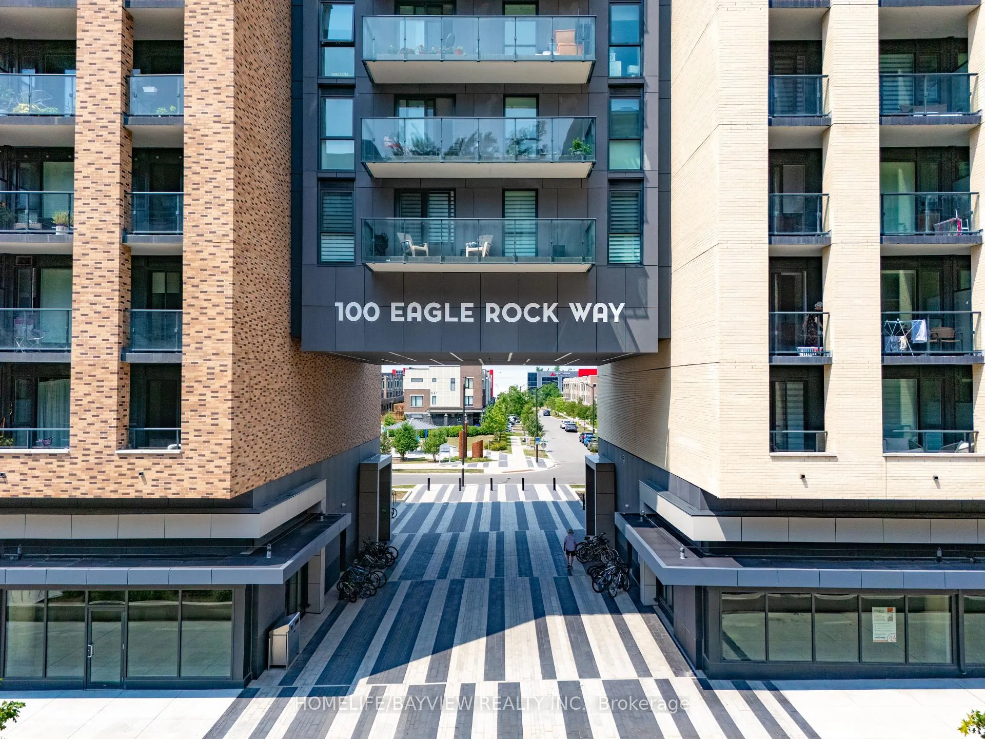 Photo 1 of Unit 821, 100 Eagle Rock Way, Vaughan, Maple — HOMEH