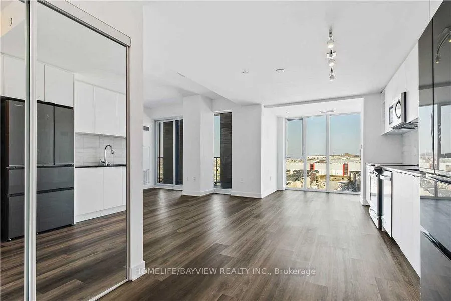 Photo 15 of Unit 821, 100 Eagle Rock Way, Vaughan, Maple — HOMEH