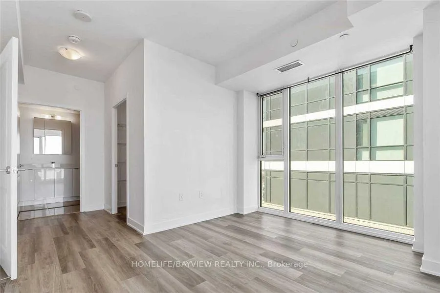 Photo 18 of Unit 821, 100 Eagle Rock Way, Vaughan, Maple — HOMEH
