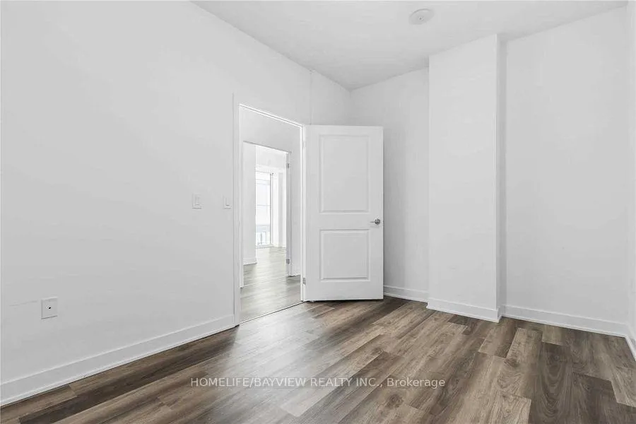 Photo 23 of Unit 821, 100 Eagle Rock Way, Vaughan, Maple — HOMEH