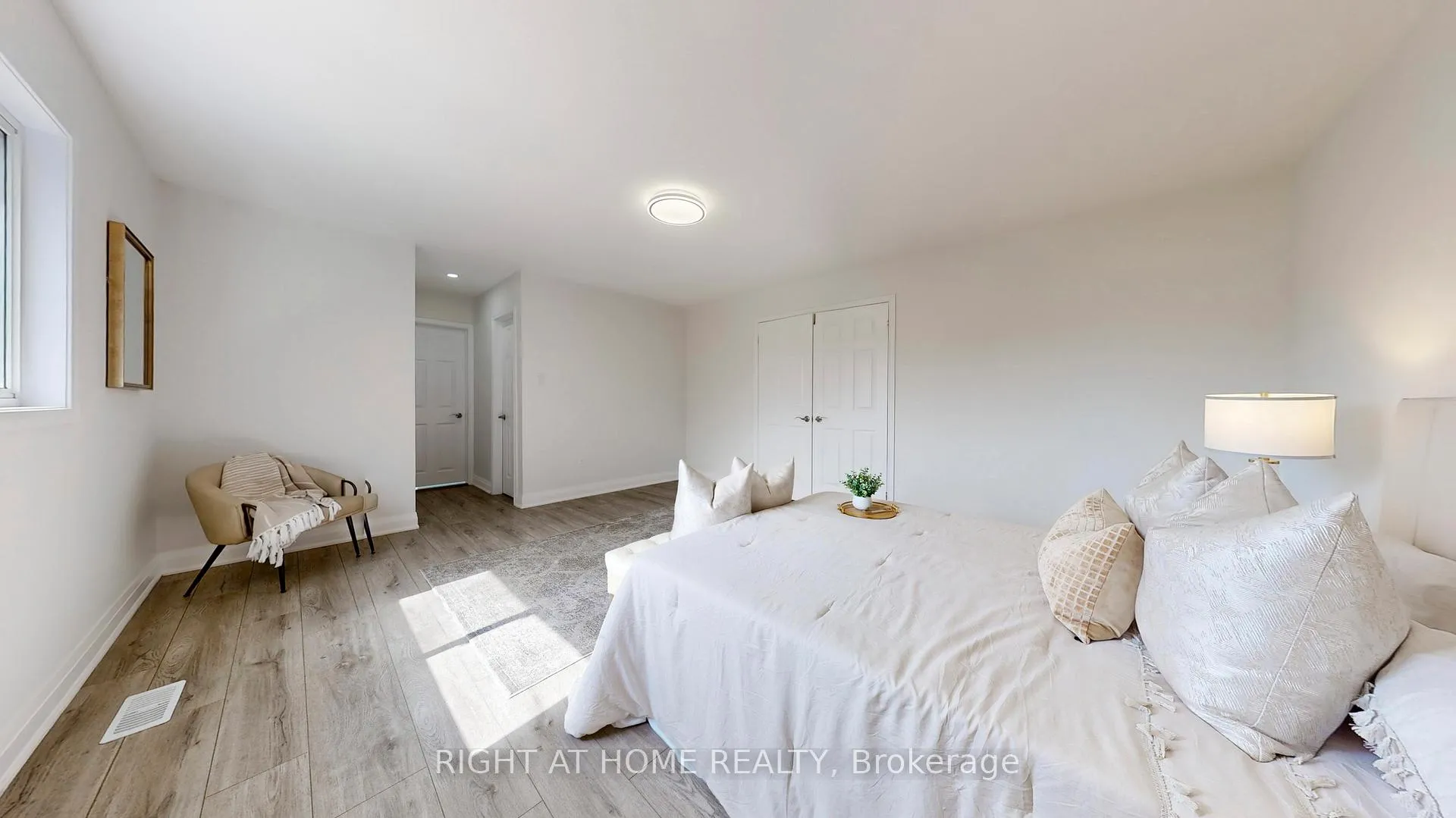 Photo 21 of 55 Tilley Road, Clarington, Bowmanville — HOMEH