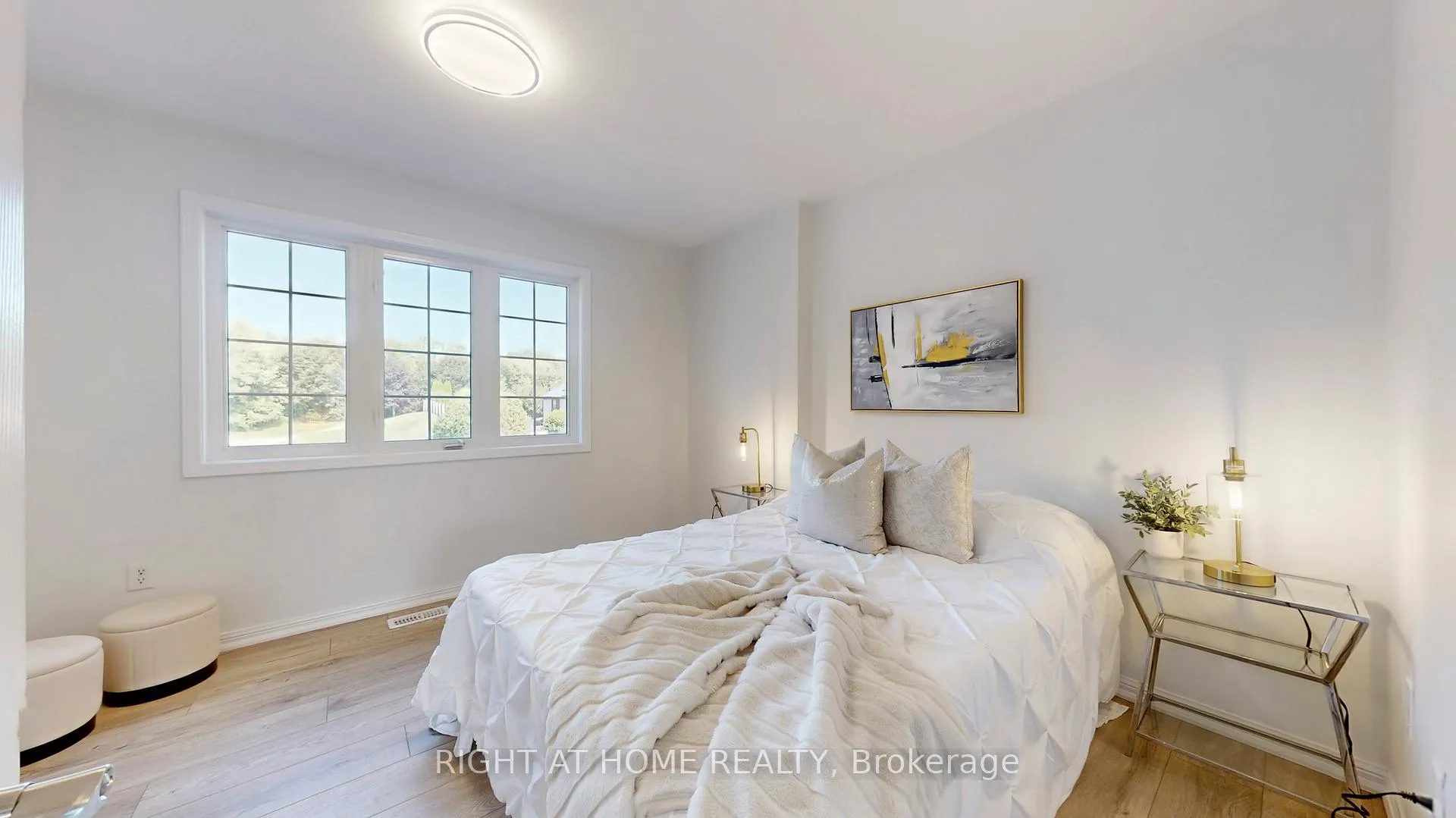 Photo 24 of 55 Tilley Road, Clarington, Bowmanville — HOMEH