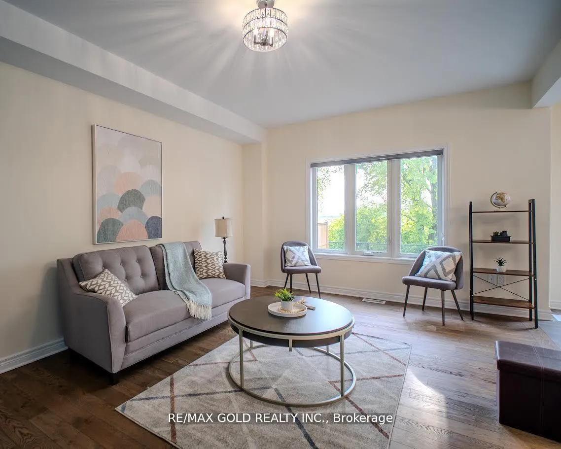 Photo 9 of 7395 Sherrilee Crescent, Niagara Falls, Brown — HOMEH
