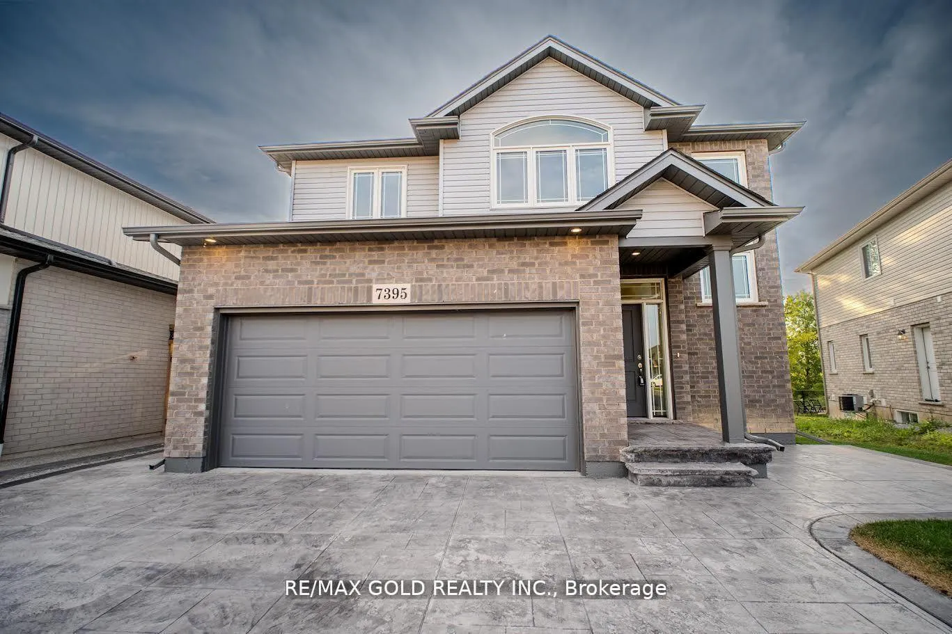 Photo 25 of 7395 Sherrilee Crescent, Niagara Falls, Brown — HOMEH