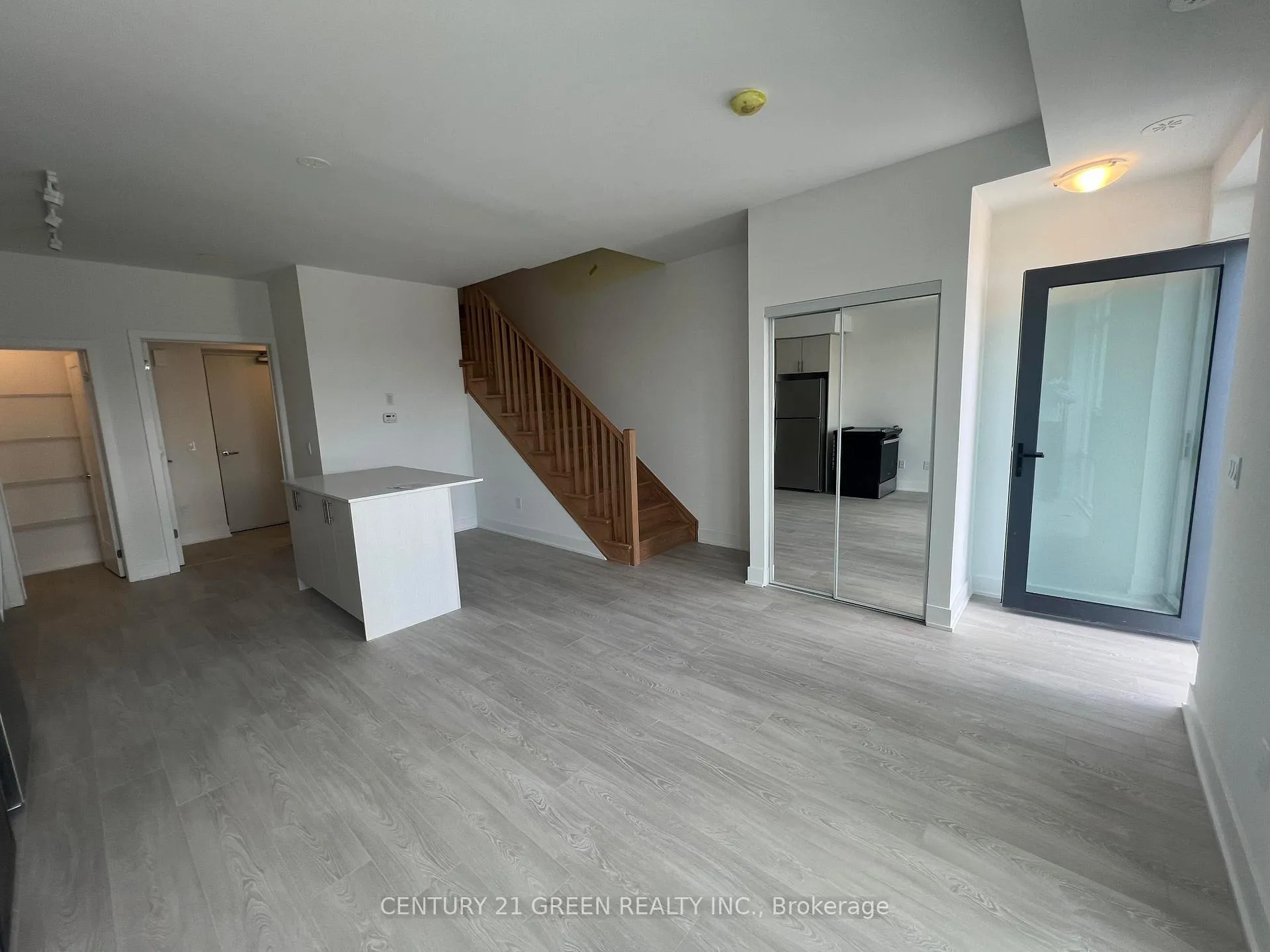 Photo 8 of Unit TH3, 20 Alpine Symphony Path, Oshawa, Windfields — HOMEH