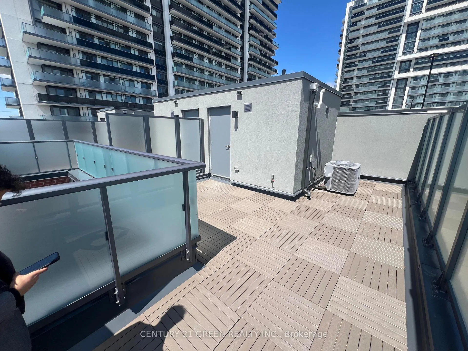 Photo 18 of Unit TH3, 20 Alpine Symphony Path, Oshawa, Windfields — HOMEH