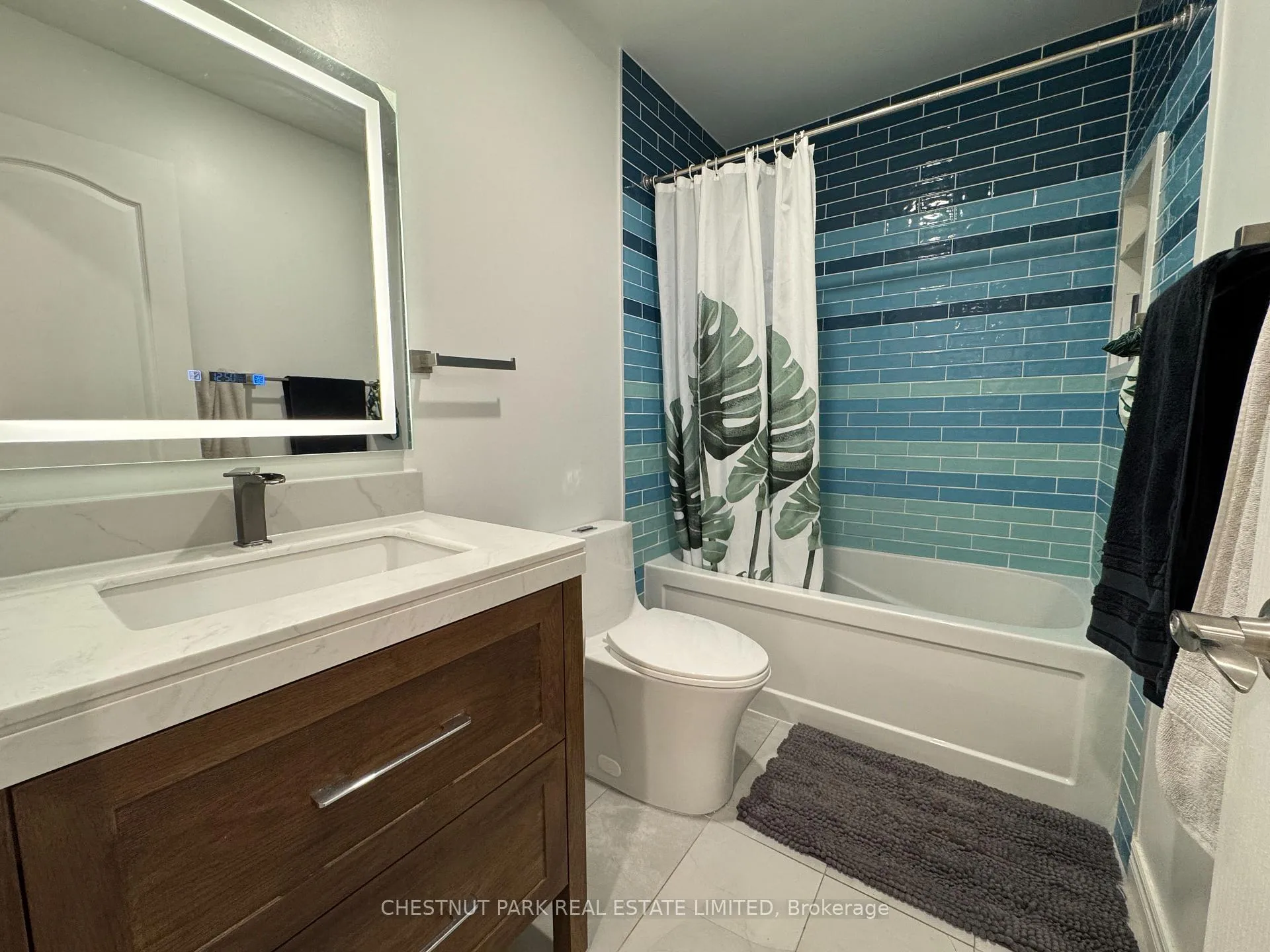 Photo 21 of 19 Norris Way, Markham, Aileen-Willowbrook — HOMEH