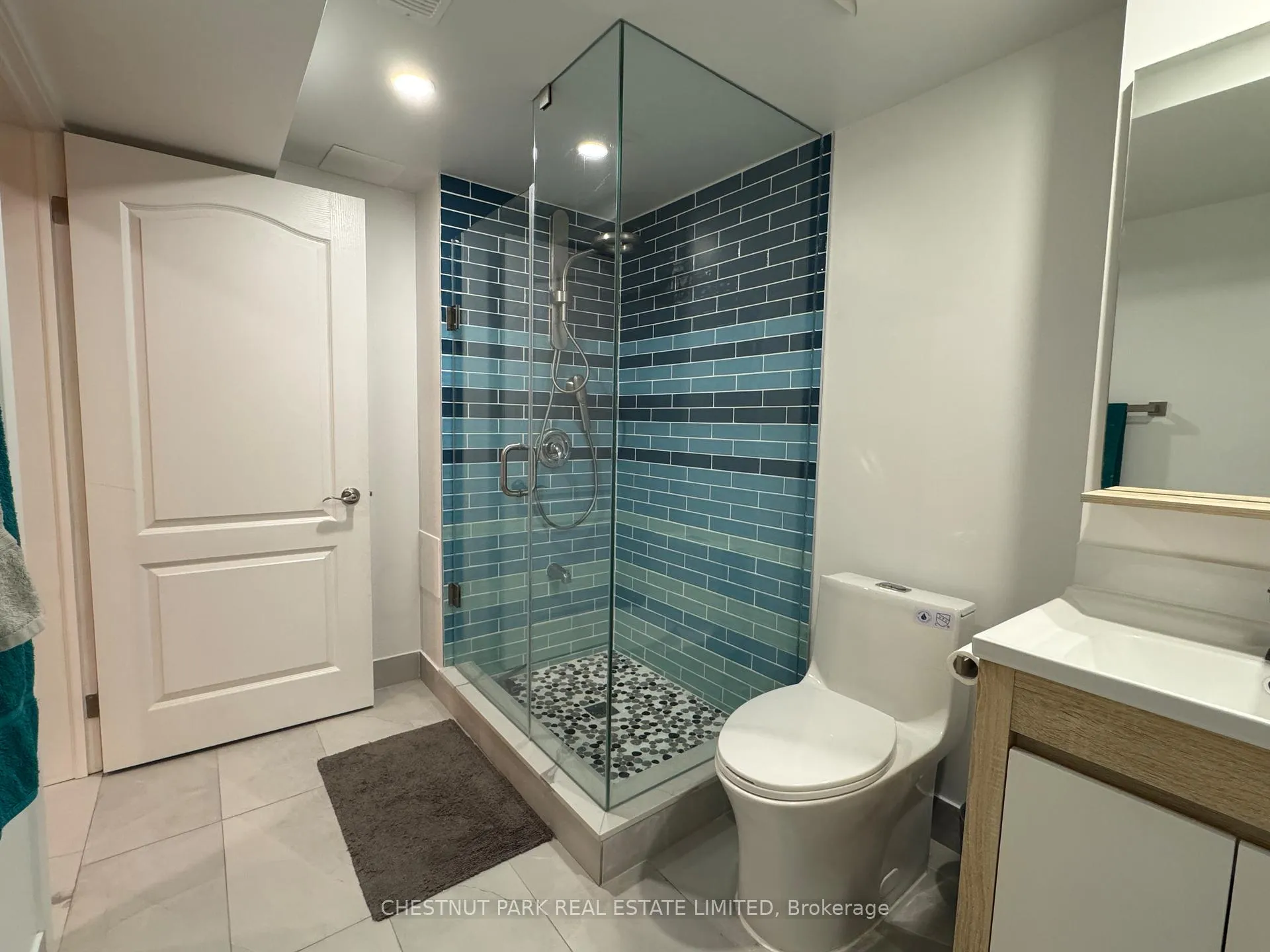 Photo 28 of 19 Norris Way, Markham, Aileen-Willowbrook — HOMEH