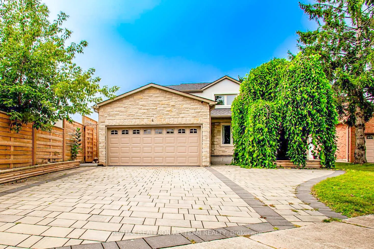 Photo 1 of 4 Gilmour Drive, Ajax, Central — HOMEH