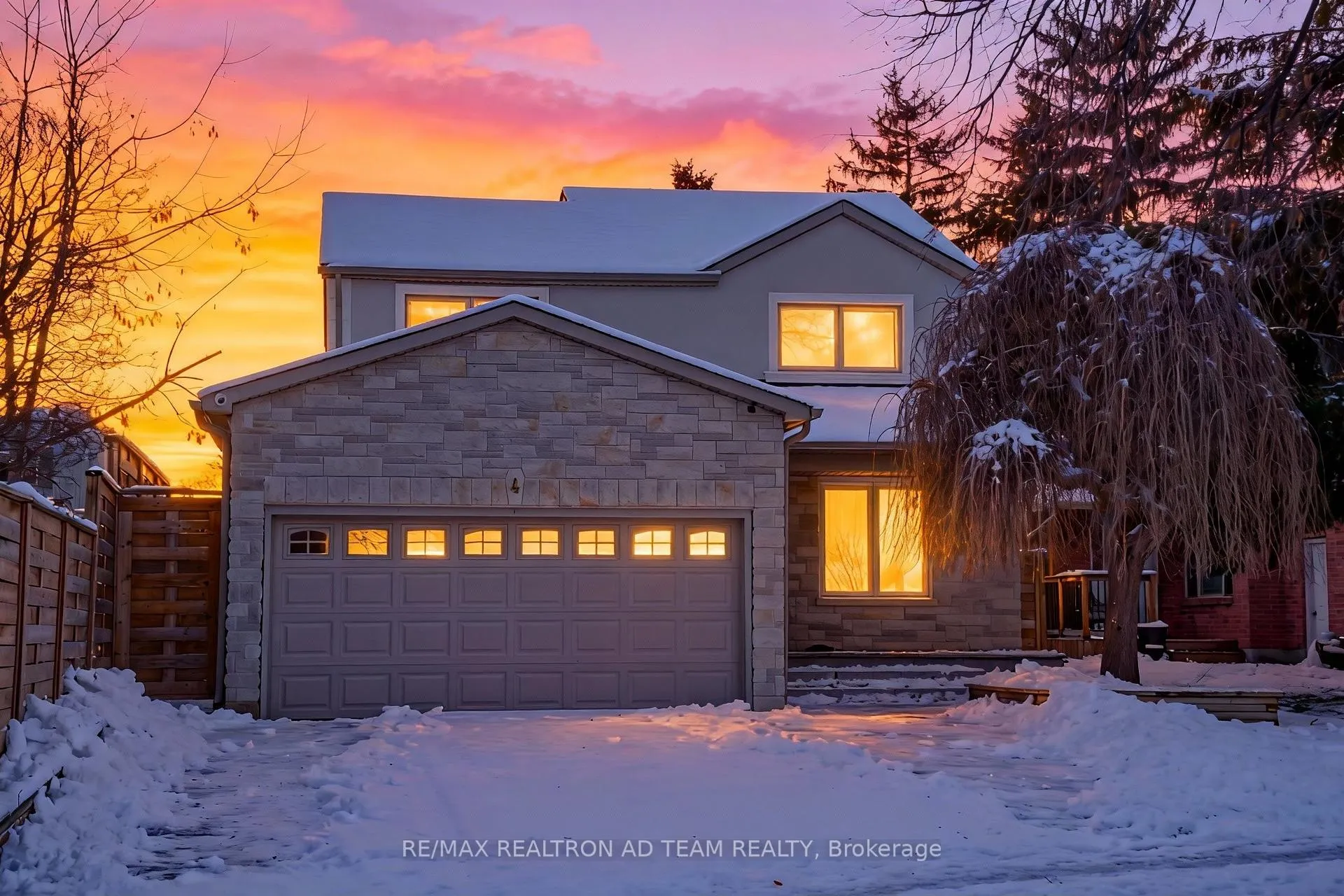 Photo 4 of 4 Gilmour Drive, Ajax, Central — HOMEH