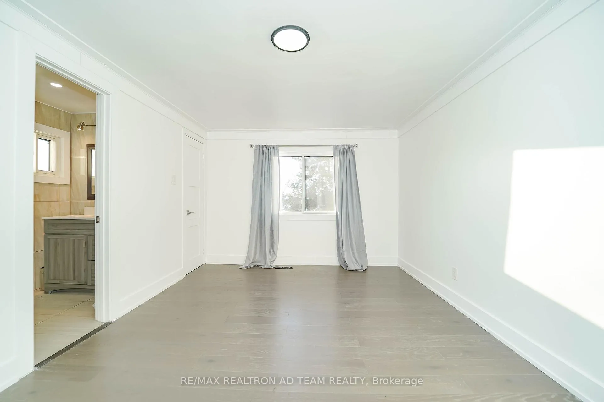Photo 22 of 4 Gilmour Drive, Ajax, Central — HOMEH