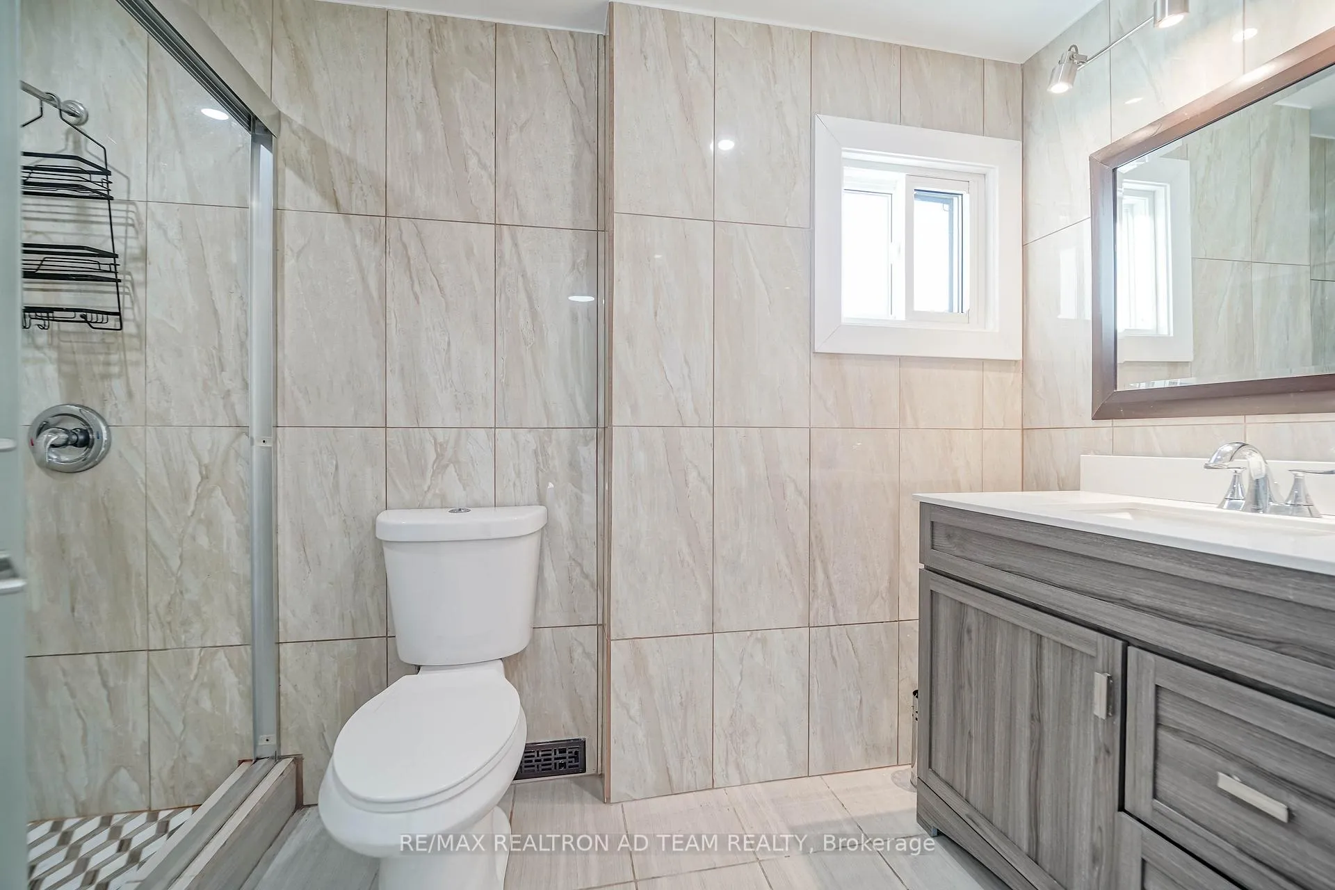 Photo 24 of 4 Gilmour Drive, Ajax, Central — HOMEH