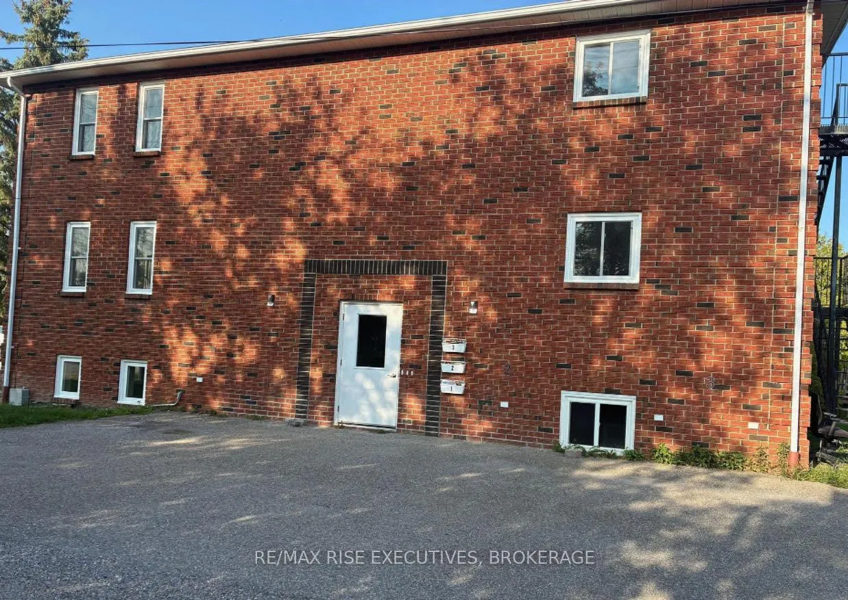 Photo 1 of Unit 1, 565 Emma Street, Gananoque — HOMEH