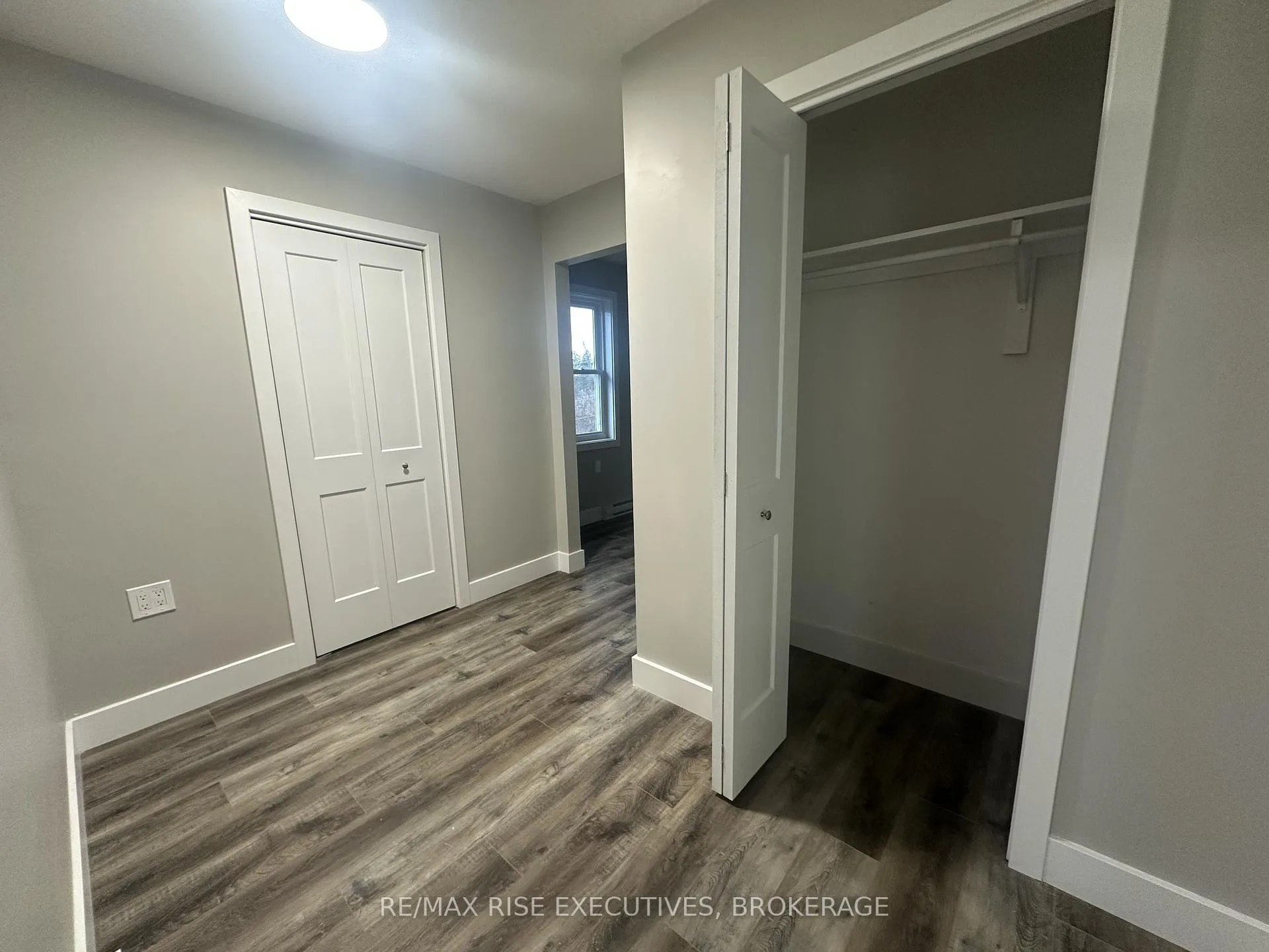Photo 3 of Unit 1, 565 Emma Street, Gananoque — HOMEH