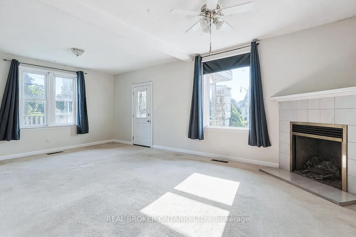 Photo 5 of 200 Lancaster Street, Kitchener — HOMEH