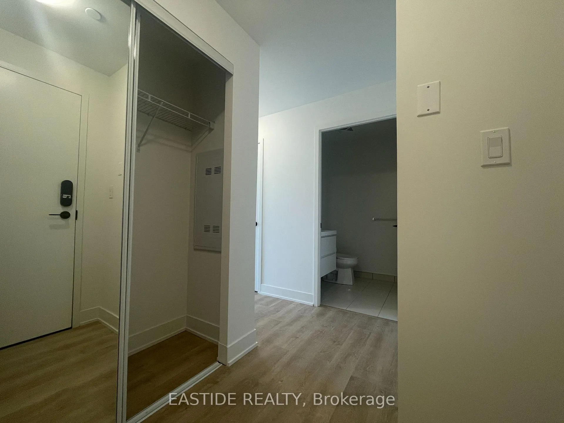 Photo 5 of Unit 2412, 56 Andre de Grasse Street, Markham, Unionville — HOMEH