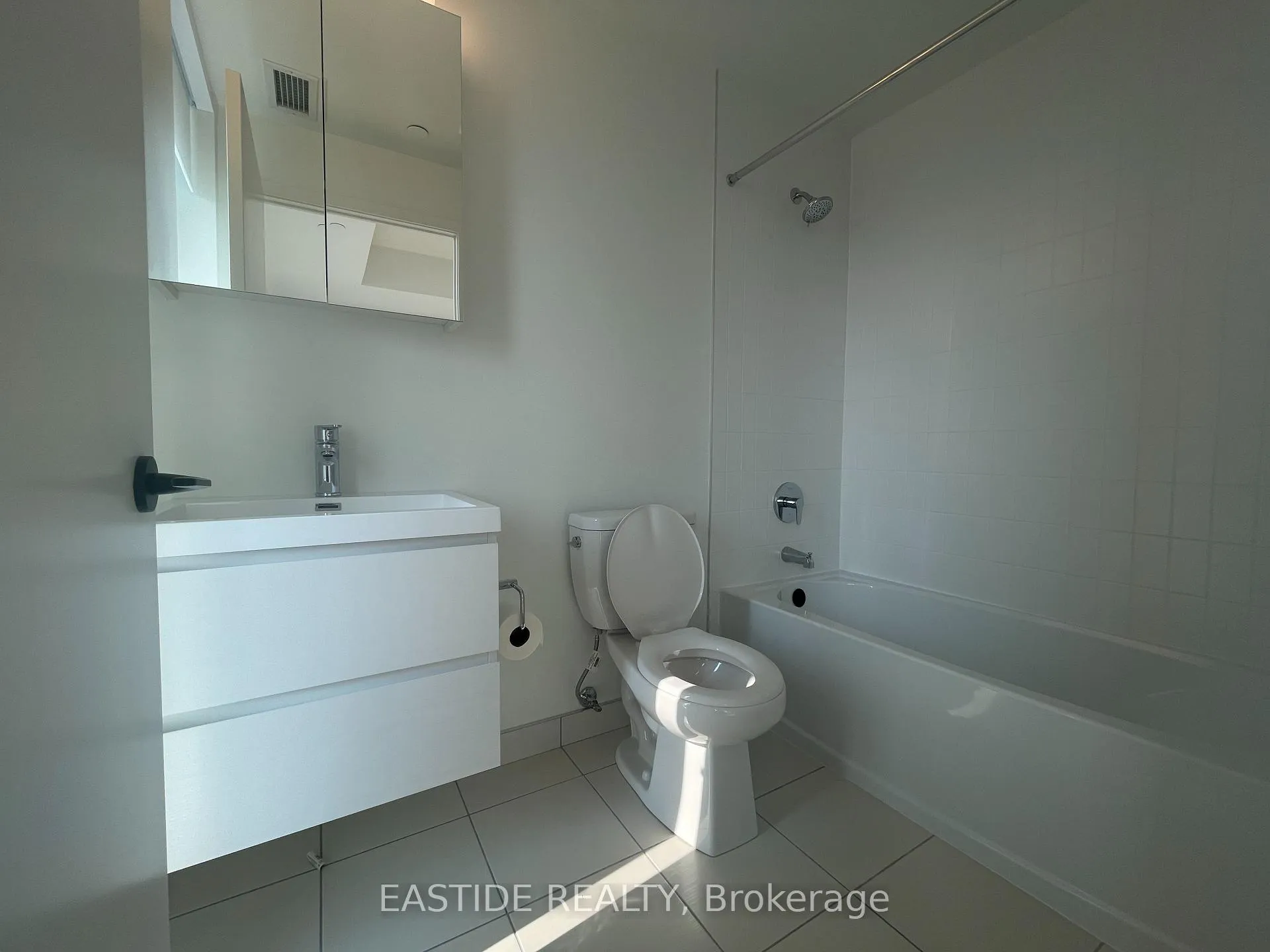 Photo 22 of Unit 2412, 56 Andre de Grasse Street, Markham, Unionville — HOMEH